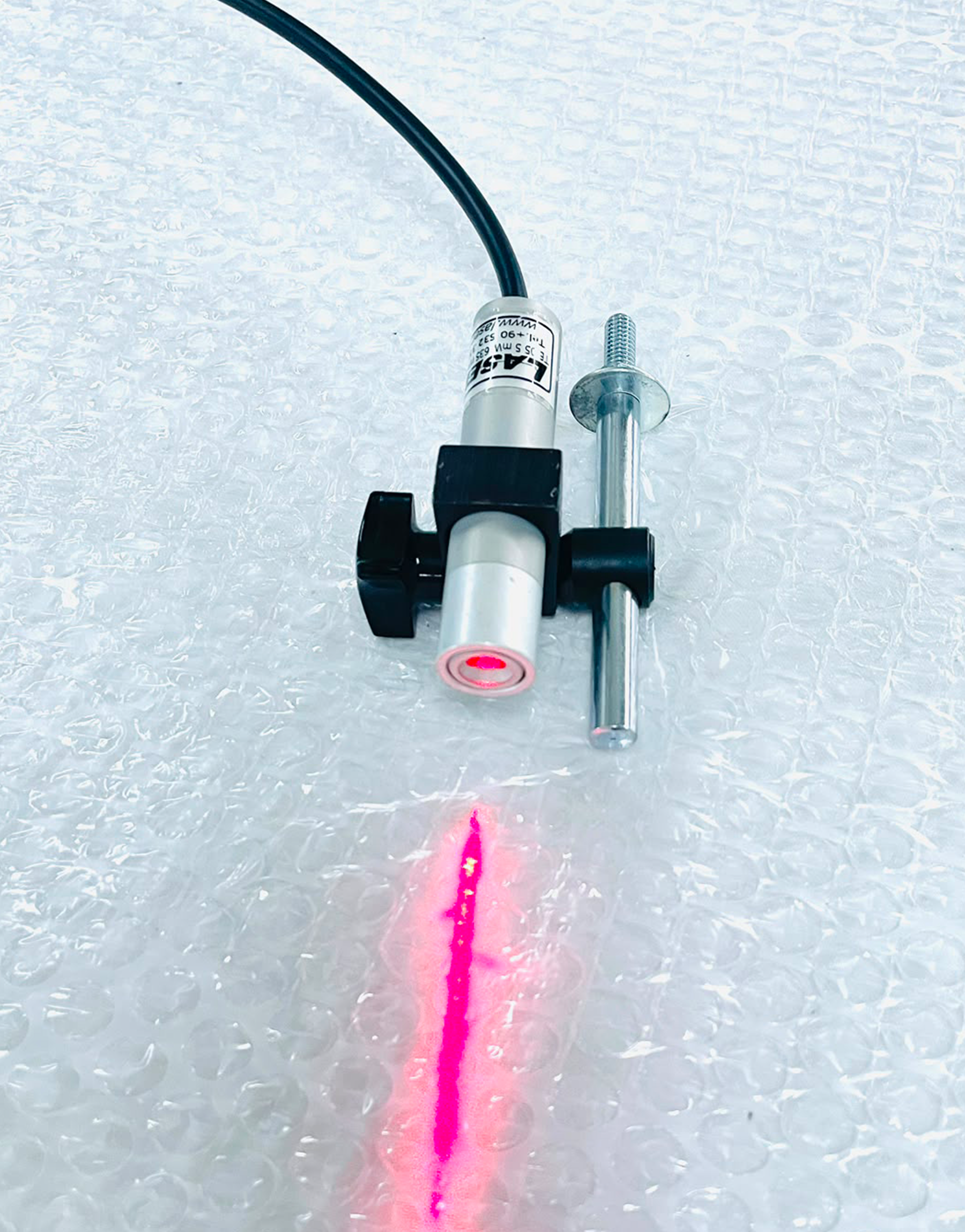 ÇİZGİ LAZER - TP150L45 ÇİZGİ LAZER - TP150L45